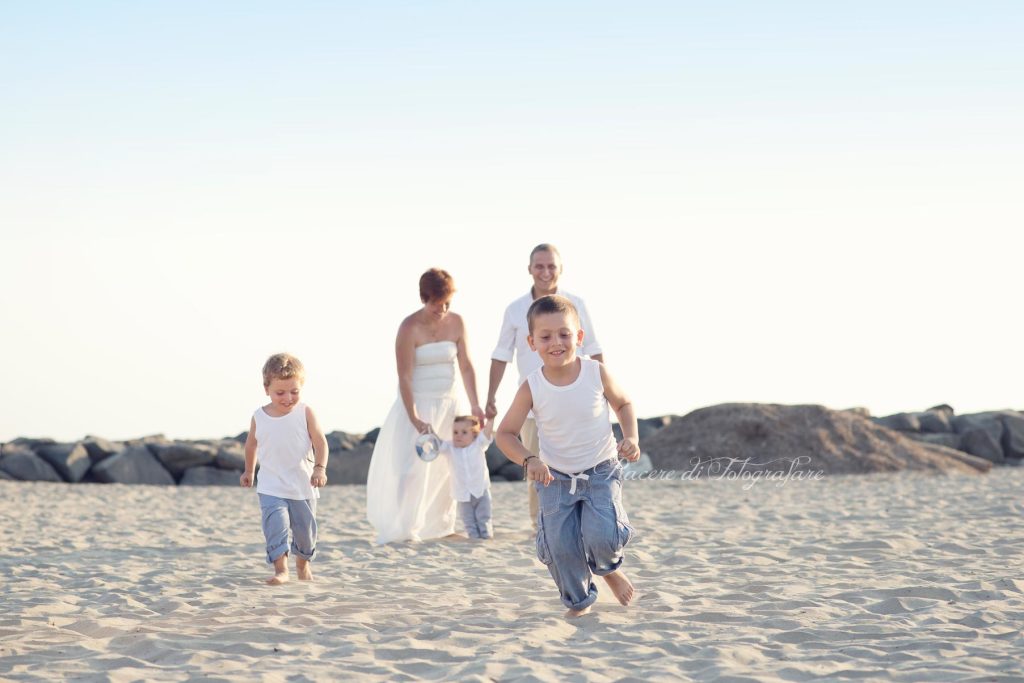 book fotografici bambini al mare roma daniele